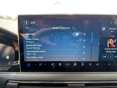 Used 2025 Lincoln Corsair Grand Touring w/ Equipment Group 302A AWD/4WD image 33