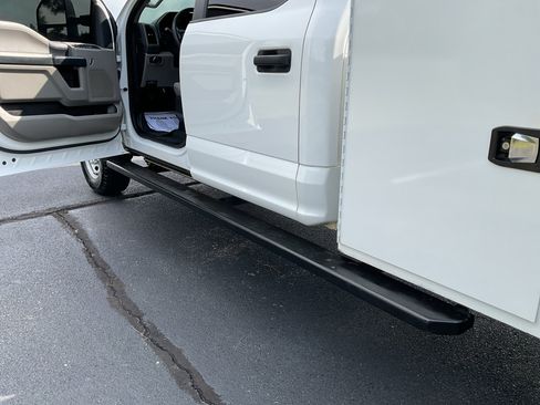 Used 2022 Ford F350 XL w/ Power Equipment Group AWD/4WD image 16