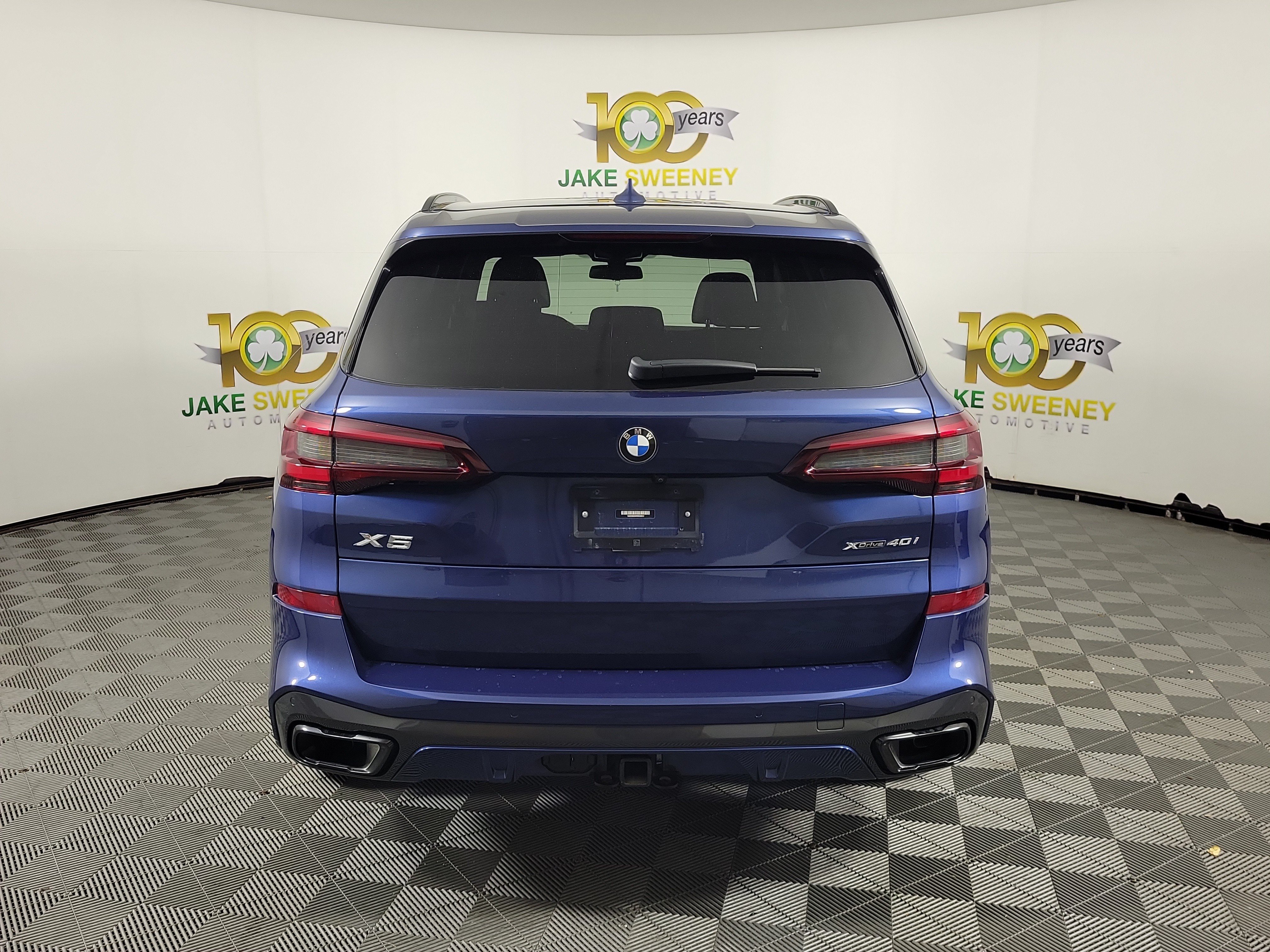 Used 2022 BMW X5 xDrive40i w/ M Sport Package AWD/4WD image 3
