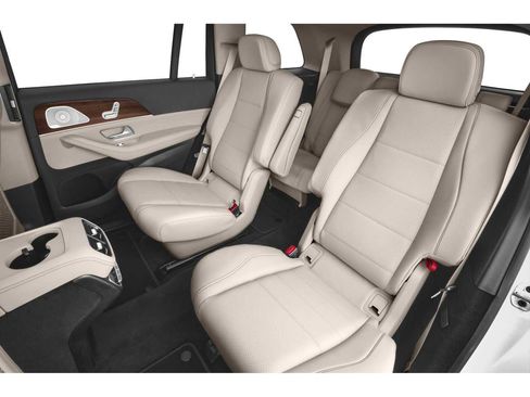 New 2026 Mercedes-Benz GLS 450 4MATIC image 9