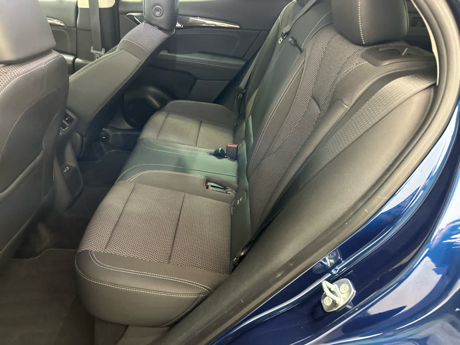 Used 2023 Buick Envision Preferred AWD/4WD image 9