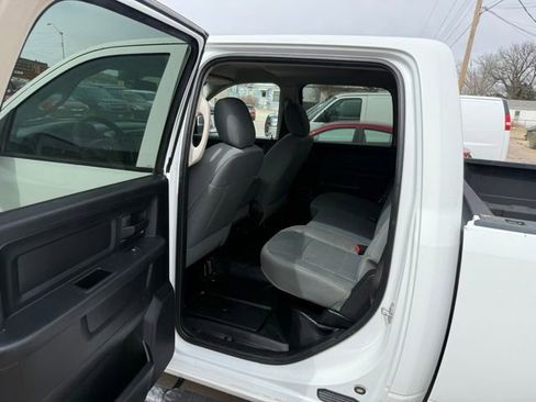 Used 2018 RAM 2500 Tradesman w/ Popular Equipment Group image 19