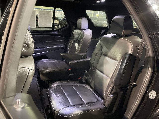 Certified 2023 Chevrolet Traverse LT w/ LT Premium Package AWD/4WD image 26
