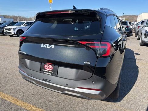 New 2026 Kia Sportage EX w/ EX Panoramic Sunroof Package AWD/4WD image 5