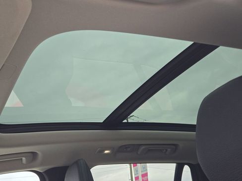 Used 2023 Volvo XC90 B6 Plus image 15