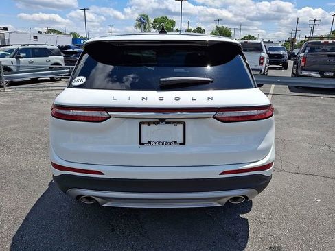 Used 2023 Lincoln Corsair AWD w/ Equipment Group 101A image 5