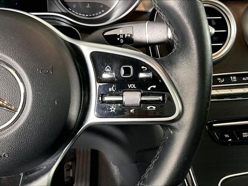 Used 2022 Mercedes-Benz GLC 300 image 23