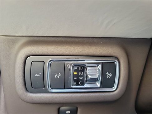 Certified 2024 Lincoln Nautilus Black Label image 12