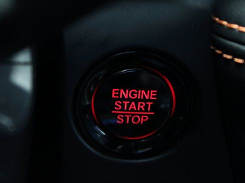 Used 2025 Honda HR-V Sport image 30