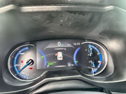 Used 2024 Toyota RAV4 XSE AWD/4WD image 24