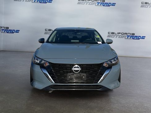 Used 2024 Nissan Sentra SV w/ Trunk Package image 2