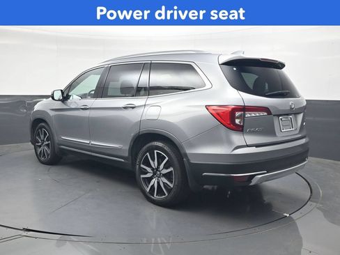 Certified 2019 Honda Pilot Touring image 6