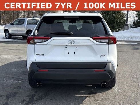 Used 2025 Toyota RAV4 XLE image 3