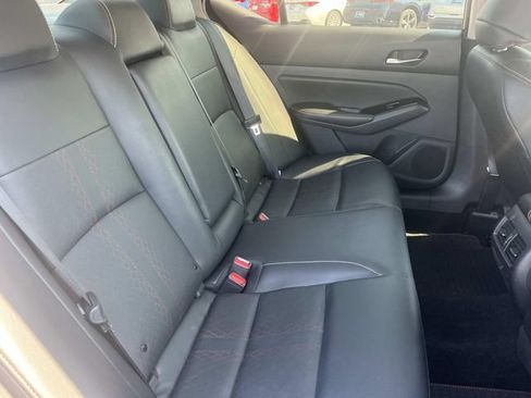 Used 2023 Nissan Altima 2.0 SR FWD image 19