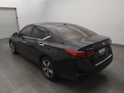Used 2021 Nissan Altima 2.5 SV FWD image 5