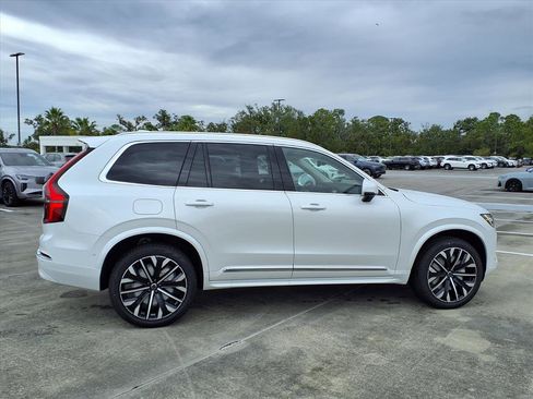 New 2026 Volvo XC90 B6 Ultra image 8