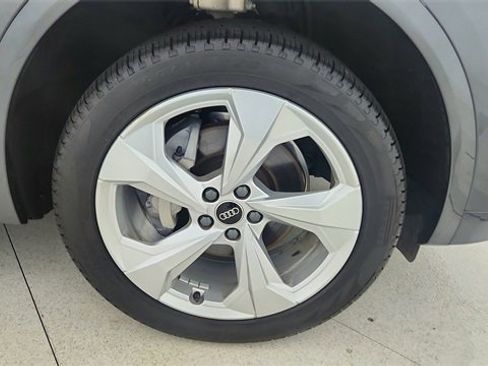 Used 2024 Audi Q5 2.0T Premium Plus w/ Premium Plus Package image 55