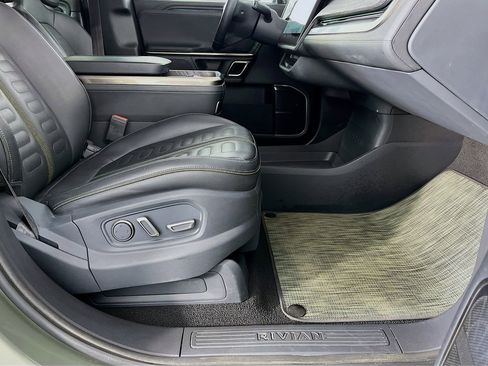 Used 2022 Rivian R1T Launch Edition AWD/4WD image 34