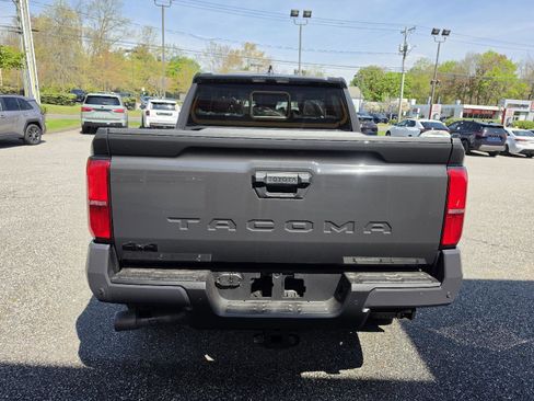 New 2026 Toyota Tacoma TRD Off-Road AWD/4WD image 4