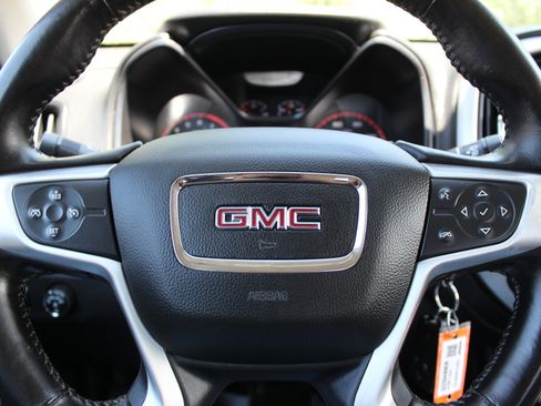Used 2015 GMC Canyon SLE w/ SLE Convenience Package RWD image 25