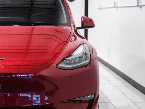 Used 2023 Tesla Model Y Performance AWD/4WD image 39