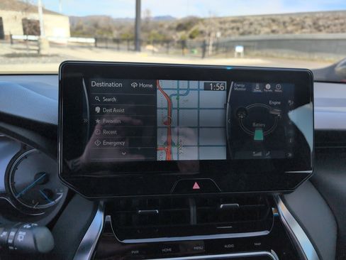 Used 2021 Toyota Venza XLE w/ Softex Package image 20