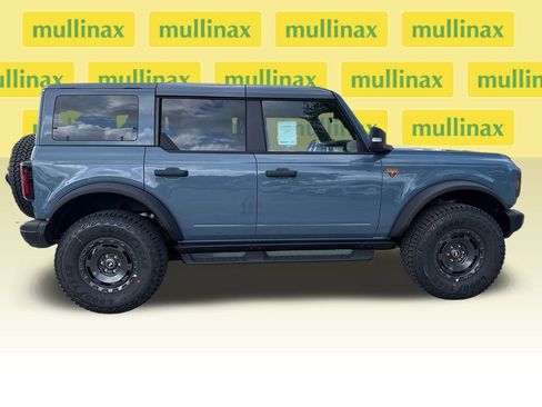 New 2025 Ford Bronco Badlands image 16