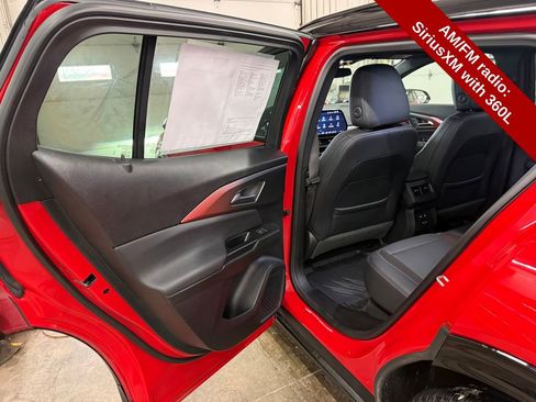 Used 2024 Chevrolet Equinox EV RS w/ LPO, Trailering Package FWD image 36