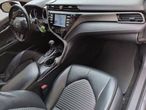 Used 2019 Toyota Camry SE FWD image 26