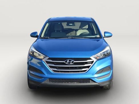 Used 2018 Hyundai Tucson SE w/ Cargo Package FWD image 4