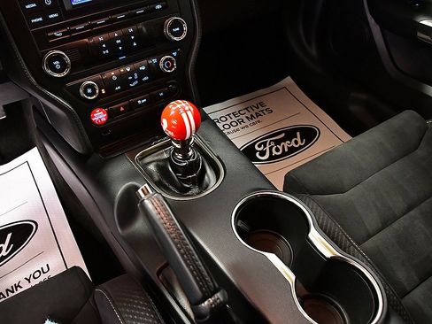 Used 2016 Ford Mustang Shelby GT350 w/ Track Package image 21