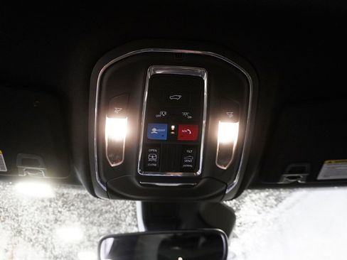 Used 2023 Jeep Grand Cherokee Altitude image 29