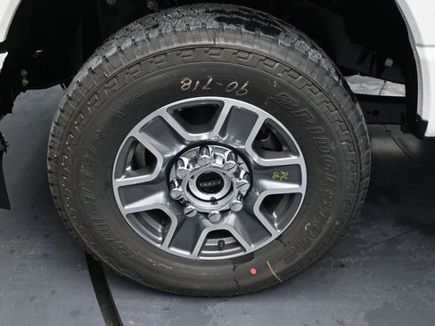 New 2026 Ford F350 Lariat image 13