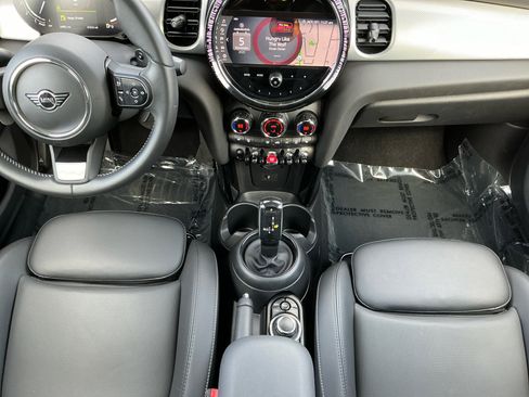 Used 2023 MINI Cooper S image 11