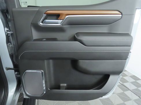 Used 2023 GMC Sierra 1500 Denali w/ Technology Package image 27