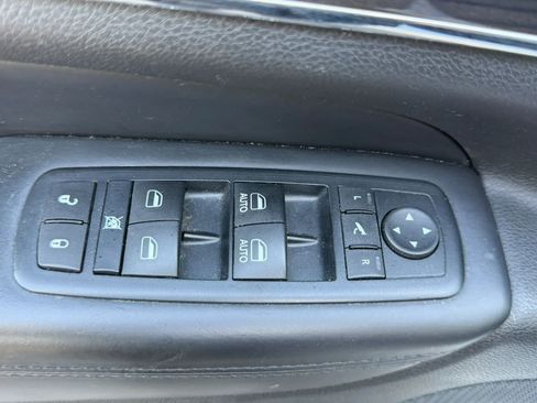 Used 2016 Jeep Grand Cherokee High Altitude image 18