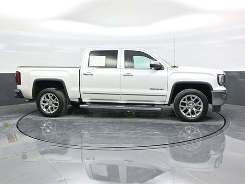 Used 2018 GMC Sierra 1500 SLT w/ SLT Premium Package image 8