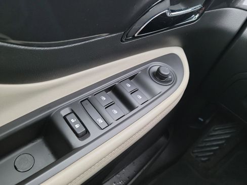 Used 2019 Buick Encore Preferred w/ Safety Package image 12