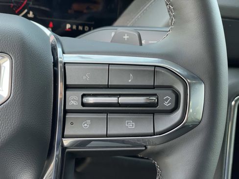 New 2026 GMC Yukon XL Denali image 12