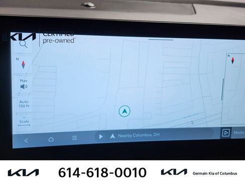 Certified 2025 Kia Sorento SX image 28