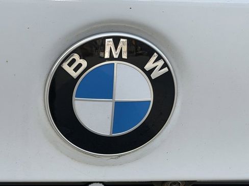 Used 2018 BMW X1 xDrive28i image 9