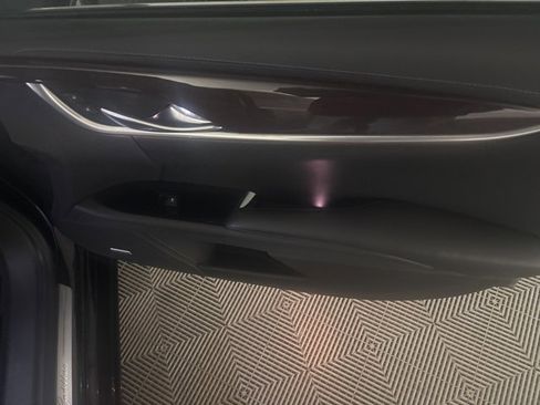 Used 2017 Cadillac XTS Luxury w/ Driver Awareness Package image 16