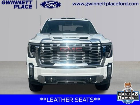 Used 2025 GMC Sierra 2500 Denali AWD/4WD image 2