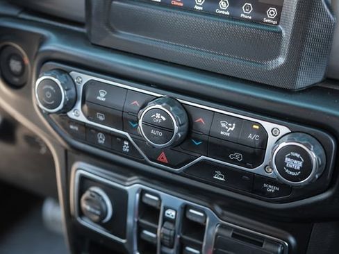 Used 2022 Jeep Wrangler Unlimited Sport AWD/4WD image 66