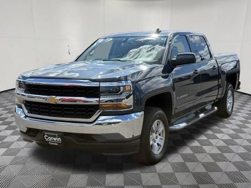 Used 2018 Chevrolet Silverado 1500 LT AWD/4WD image 5