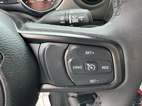 Used 2023 Jeep Wrangler Sport S image 18