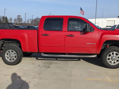 Used 2013 Chevrolet Silverado 2500 LT w/ Interior Plus Package image 2