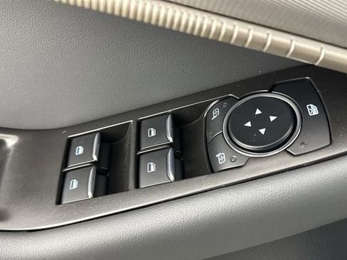 New 2026 Ford Explorer Active image 21