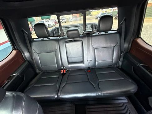 Used 2022 Ford F150 Lariat w/ Equipment Group 502A High AWD/4WD image 16