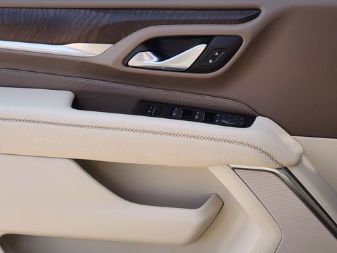 Used 2022 GMC Yukon Denali image 26